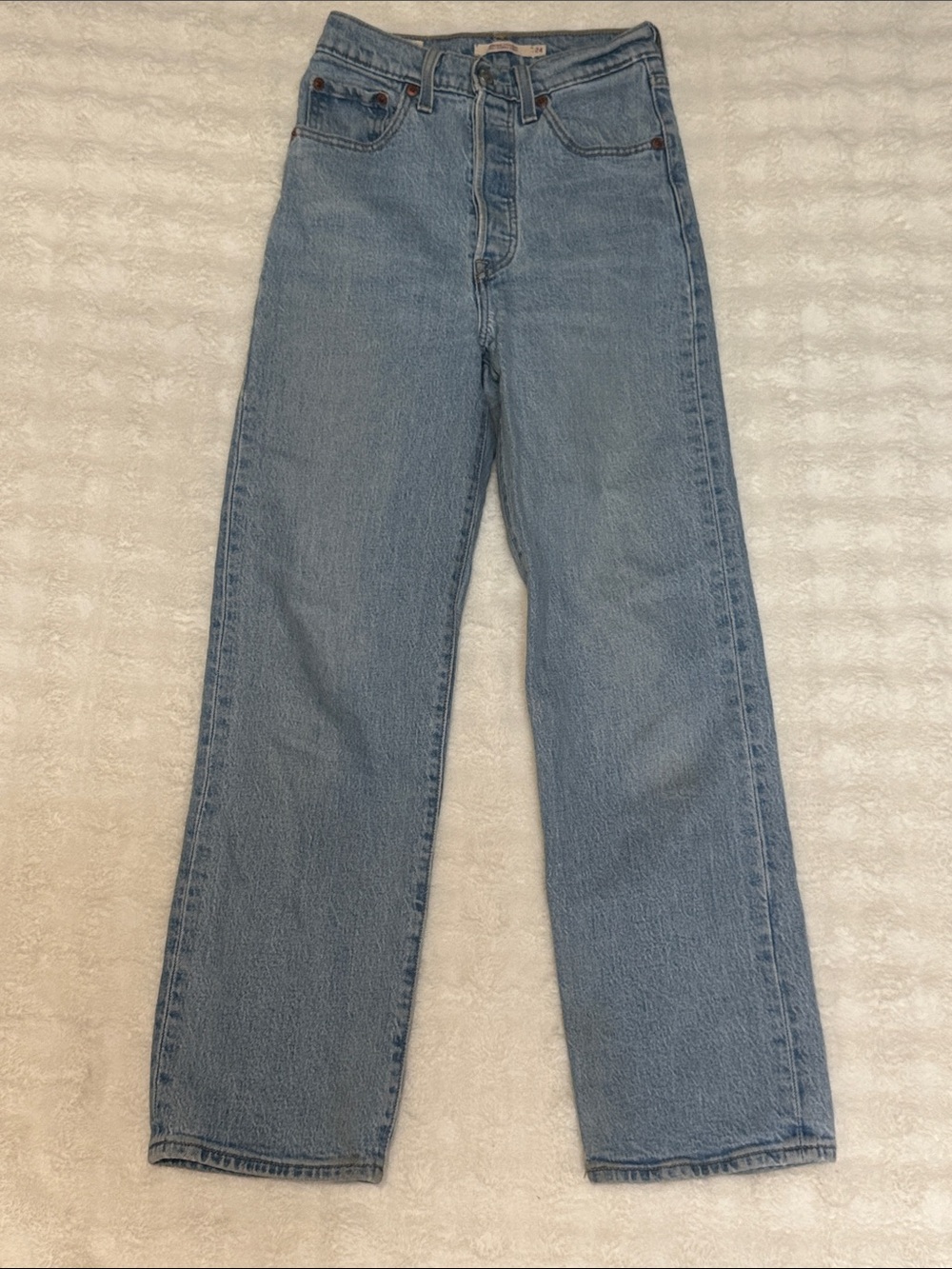 Levi's Premium Ribcage Straight Light Wash Jeans 24